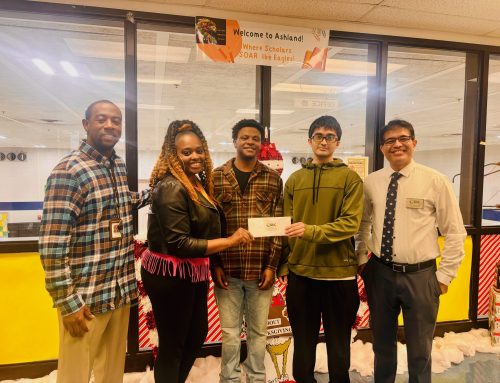 Holiday Gift Card Delivery to Maxwell Elementary